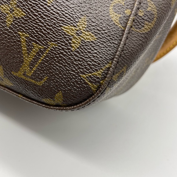 Louis Vuitton Monogram Looping Shoulder Bag - Picture 5 of 15
